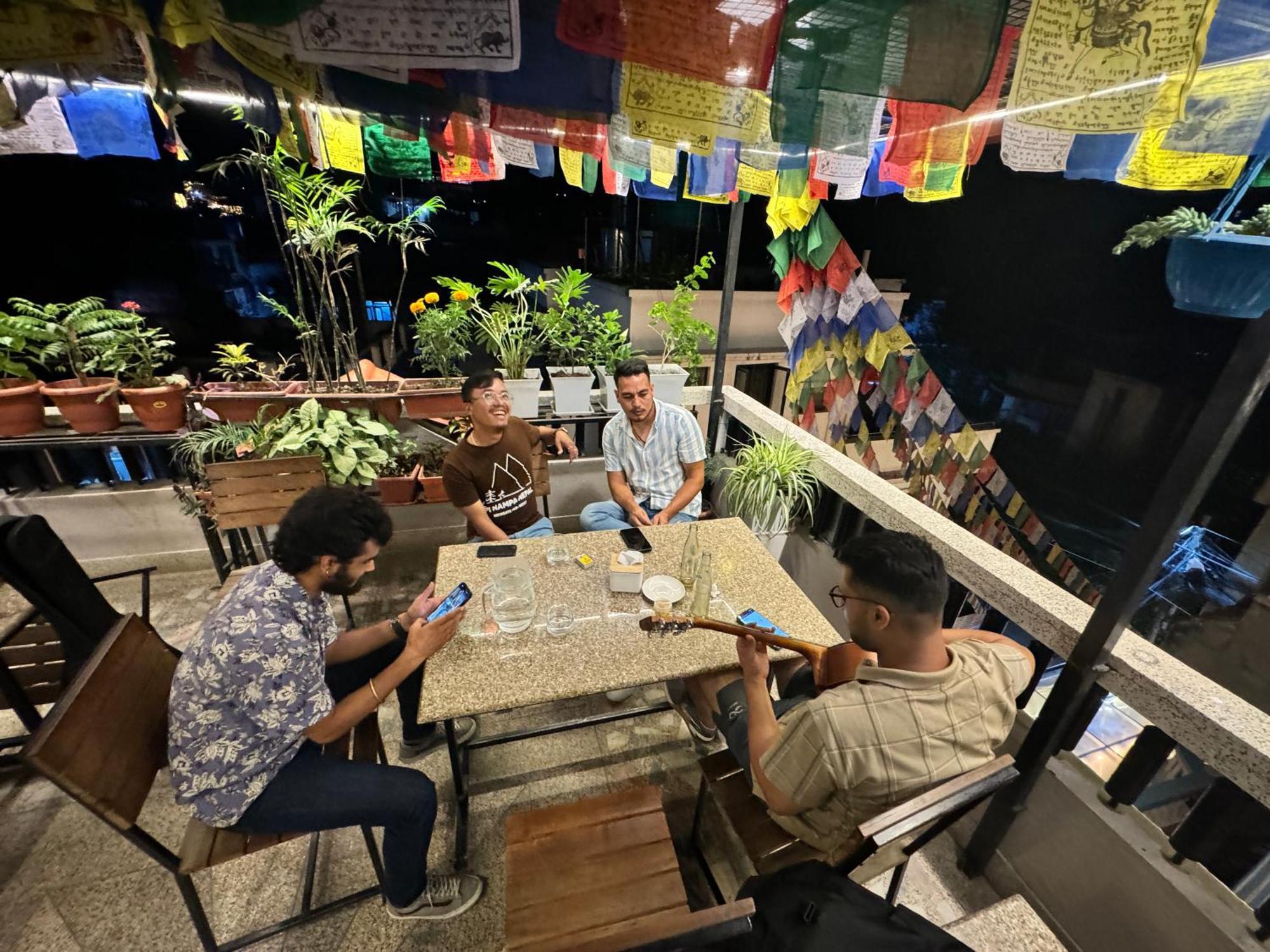 Hello Ktm Hostel كاتماندو المظهر الخارجي الصورة